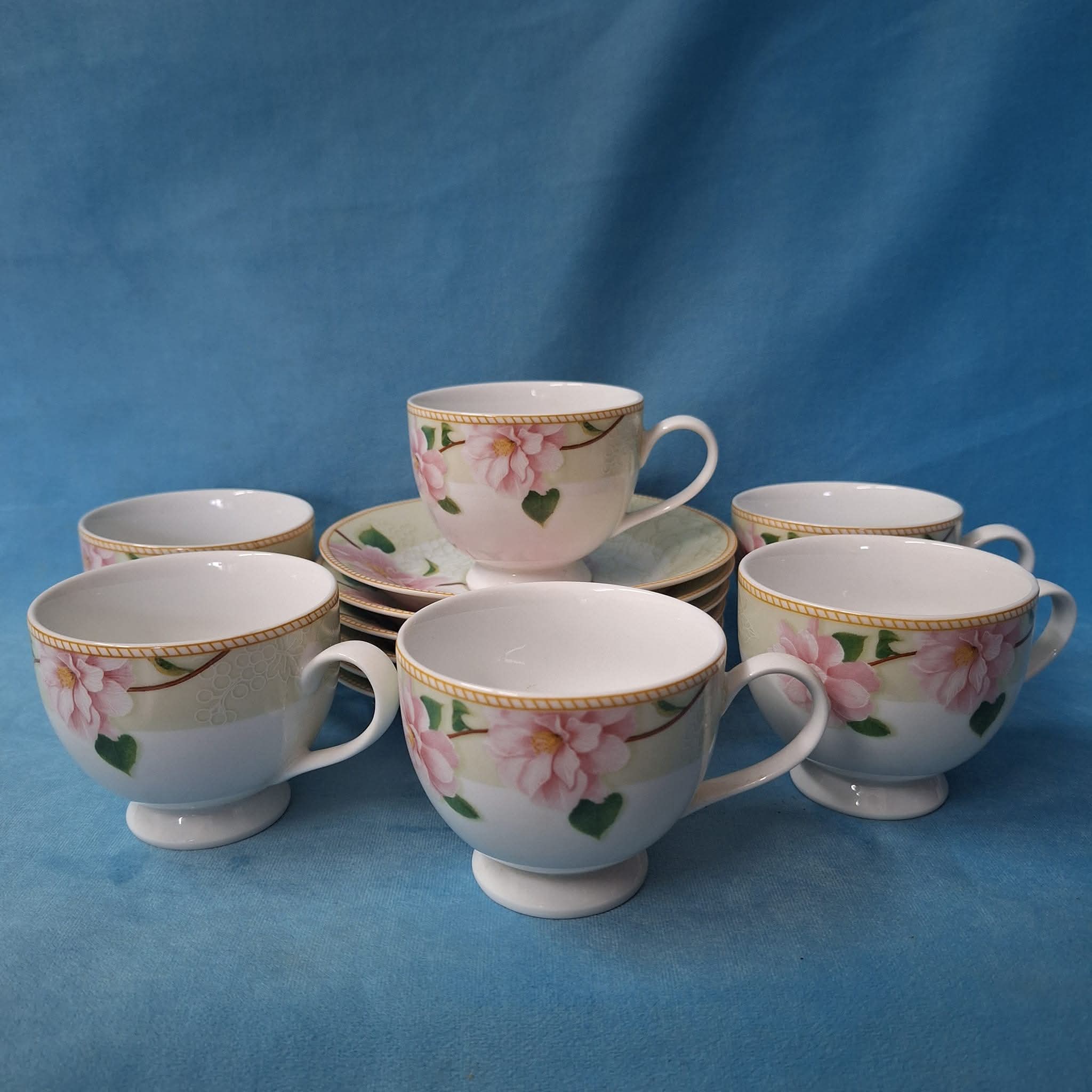 "Queen of England"(Bone China / Kemik Çinisi) 6'lı fincan seti - Görsel 3
