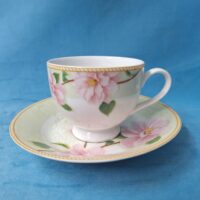 "Queen of England"(Bone China / Kemik Çinisi) 6'lı fincan seti